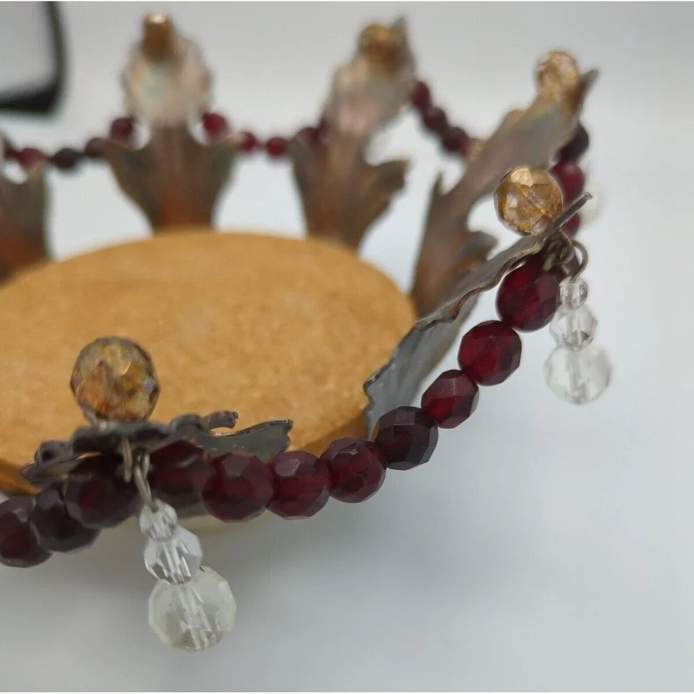 Vtg Wine Bottle Coaster Faceted Red Clear Beads Holiday‎ Table Gothic Setting